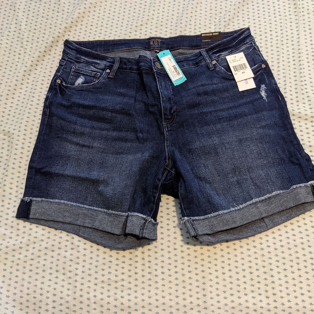 *NWT* Kut From the Kloth boyfriend shorts